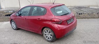 Peugeot 208 1.2 60kw puretech díly - 5