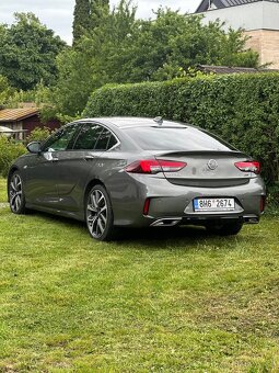 Opel Insignia GSI 2.0 CDTI BiTURBO 4x4 - 5