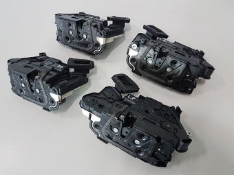 Originál zámek centrálu dveří Škoda Octavia III a jiné vozy - 5