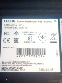 Scaner EPSON J371A Perfektion V19 - 5