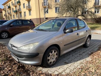 Peugeot 206 1.4 HDi (2004) - vhodný k opravě (případně díly) - 5