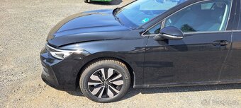 VW Golf VIII 1.5TSI 2/25 1 100km lift - 5