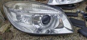 Fabia 2 před F.L. kapota, světla,chladící stěna ,plasty - 5