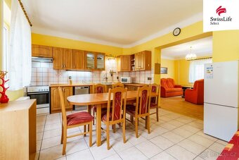 Prodej rodinného domu 314 m2 náměstí Karla IV., Nejdek - 5