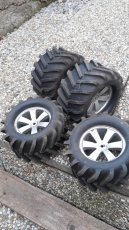 Rc model monster truck enigma xtr 1/8 4wd - 5