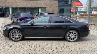 Audi A8 4.2TDi V8 Quattro - 5