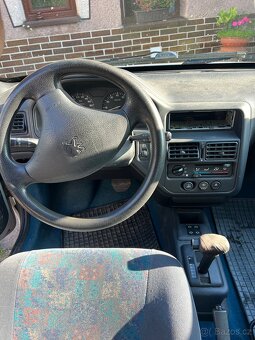 PEUGEOT 106 - 5
