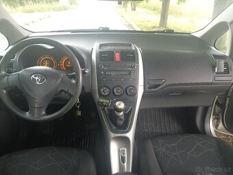Toyota Auris 1.4 2009 - 5