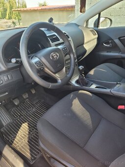 Toyota Avensis kombi ,2.0D-4D 93kW, 2010 - 5
