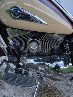 Suzuki Intruder VL1500 LC - 5