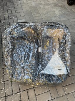 Prodám kočárek Easywalker Duo Plus v tmavě šedé barvě. - 5