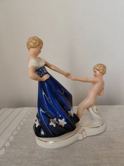 Royal dux porcelánová soška žena s dieťaťom - 5