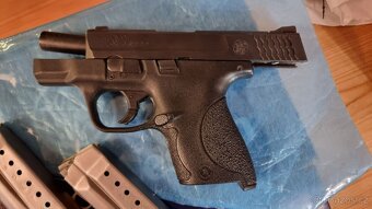 Smith&Wesson MP9 první verze - 5