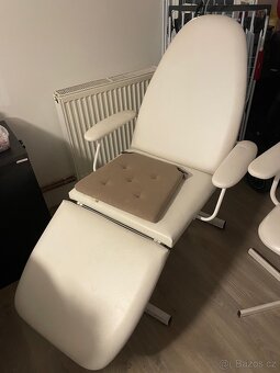 Kosmetické lehátko + kosmetická židle . - 5