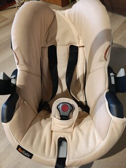 Prodám používanou autosedačku Besafe izi go - 5