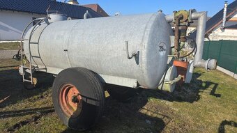 Nádrž na vodu 5.000L oboustranný pozink. Tlaková nádrž - 5