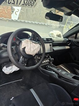 Toyota gr 86 Premium 2024 - 5