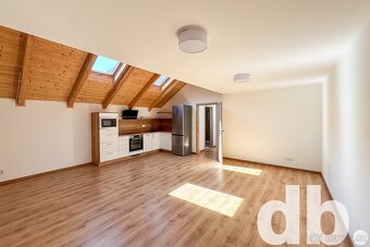 Pronájem bytu 1+kk, 37 m2 - Nejdek, Nerudova ul. - 5