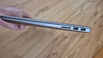 Notebook Asus 13.3" (Intel i3) - 5