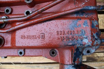 Zetor crystal víko hydrauliky bezvadný stav - 5