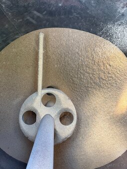Piliny, hobliny z masivního materiálu suché. - 5