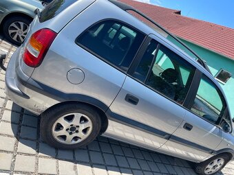 Opel Zafira - 5