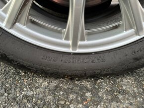 Zimní sada Dunlop 16” MB w204 W205 - 5