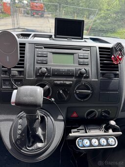 VW T5 Long, 8 míst, 2.5 TDi 96kw, Webasto - 5