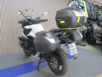 CFMOTO 700MT Premium - 5