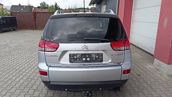 CITROËN C- CROSSER 2.2 HDI 4x4 7 míst 122 tis km tažné TOP - 5