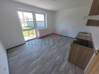Exkluzivní pronájem nízkoenergetického bytu 1kk(26m2) s výta - 5