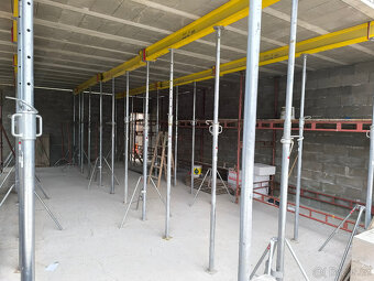 Pronájem stavebních stojek a podpěr. - 5