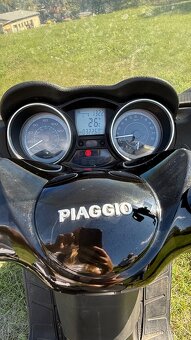Piaggio XEVO 125 - 5