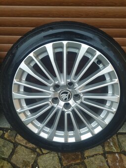 Alu kola Audi A6 8.0Jx18H2 Et39 5x112 Škoda VW - 5