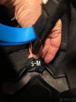 Lyžařská helma - 5