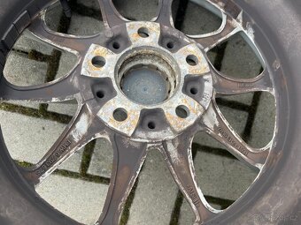 4x alu disky BMW 5x120 R16, letní pneu - 5