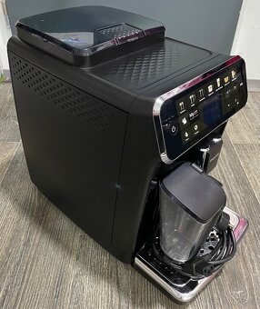 Automatický kávovar Philips LatteGo EP5441/50 - 5