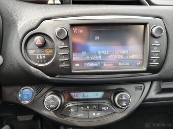 Toyota Yaris - hybrid hsd 1.5 - 5