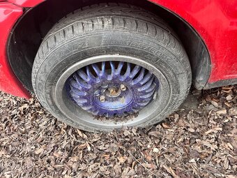 Prodám alu kola s celoročním pneu 165/60 R14 a 185/50 R14 - 5