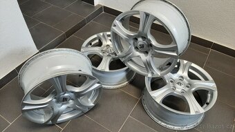 Alu kola Ford - Volvo - 7Jx16 ET-48 5x108x63,3 - 5
