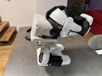 Meta Quest 2 / Oculus Quest 2 256gb + příslušenství - 5