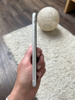 IPhone 11 bílý 128GB - 5