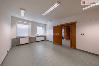 Prodej komerčních prostor 456 m2, pozemek 551 - Mladá Bolesl - 5