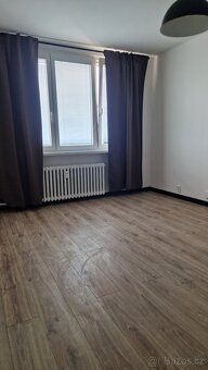 Pronájem bytu 2+kk po kompletní rekonstrukci. - 5