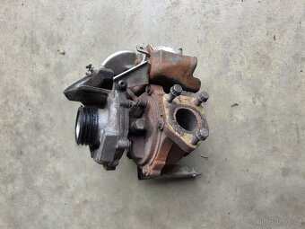 Turbo bmw 318i e90 m47 - 5