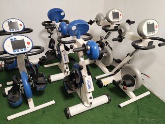 MOTOMED VIVA 2 pro nohy a ruce SUPER STAV - 5