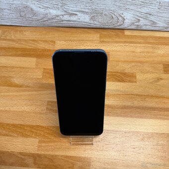 iPhone 13 128GB, modrý (12 měsíců záruka) - 5
