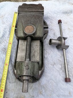 Stroj i svěrák 125mm - 5