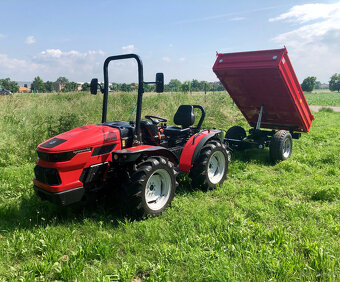 Vlečka za traktor nebo malotraktor, nájezdová brzda - 2 tuny - 5