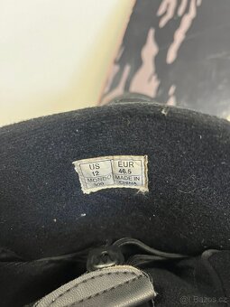 Prodám snowboard včetně vázání a bot - 5